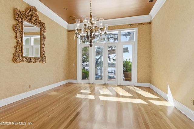 1049 SHIPWATCH Drive E, Jacksonville, FL 32225