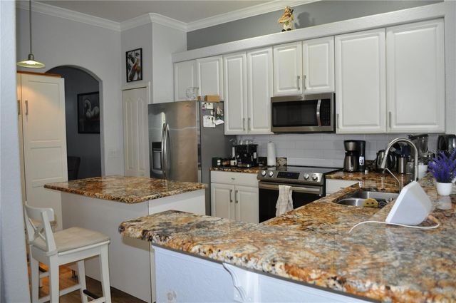 1842 RIDGELAKE COURT, Wesley Chapel, FL 33543