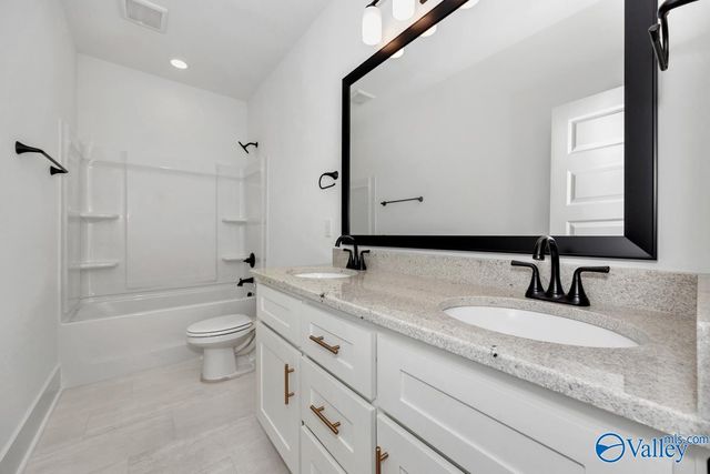 7102 Springwell Court SE, Gurley, AL 35748