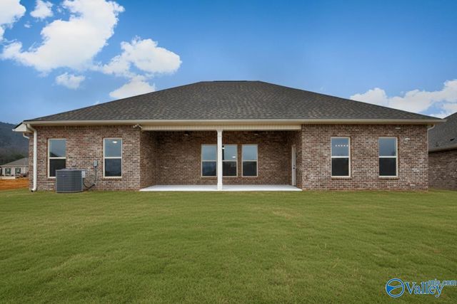 7102 Springwell Court SE, Gurley, AL 35748