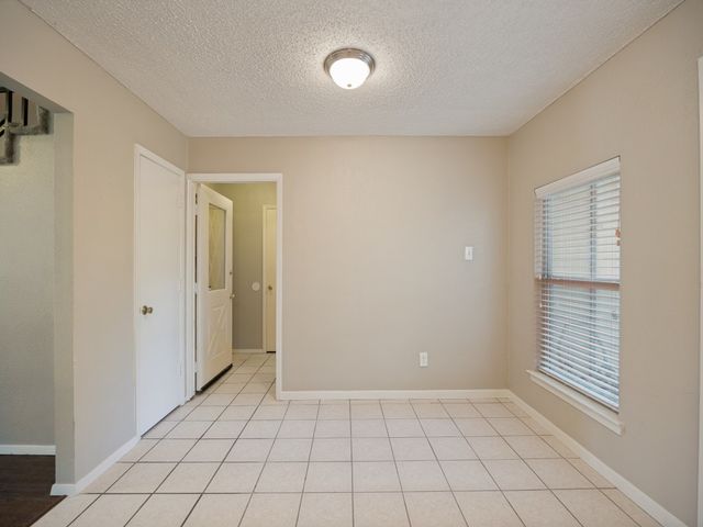 1142 Sicily Drive, Garland, TX 75040