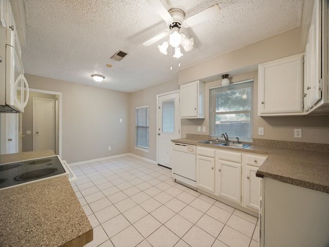 1142 Sicily Drive, Garland, TX 75040