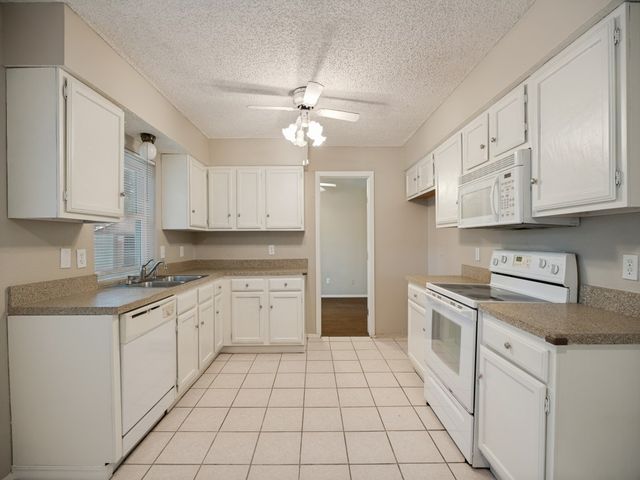 1142 Sicily Drive, Garland, TX 75040