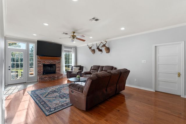 6335 County Road 3602, Bullard, TX 75757