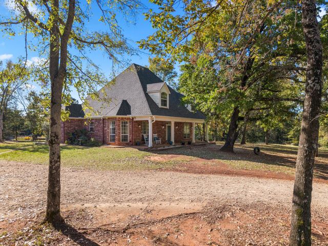6335 County Road 3602, Bullard, TX 75757