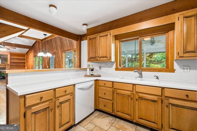 3312 Hunterdon Way SE, Marietta, GA 30067