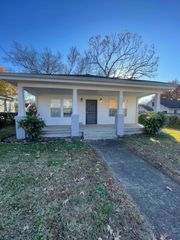2004 Anderson Avenue, Chattanooga, TN 37404