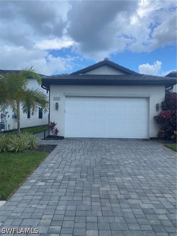 14866 Loggerhead DR, Naples, FL 34120
