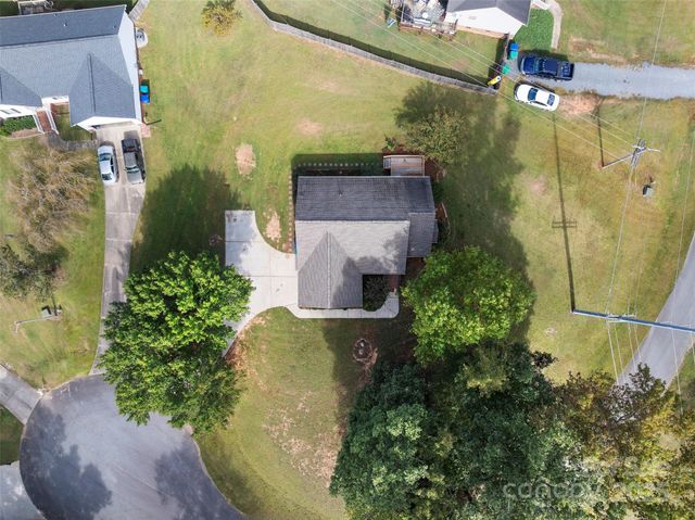 931 HOLLOW HILL Court, Stanfield, NC 28163
