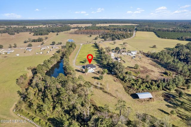 272272 CONNER NELSON Road, Hilliard, FL 32046