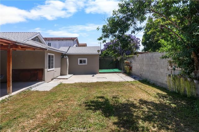46 W Pleasant, Long Beach, CA 90805