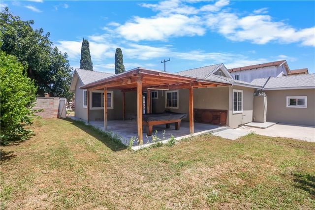 46 W Pleasant, Long Beach, CA 90805