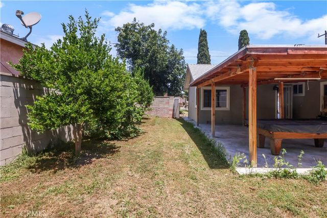 46 W Pleasant, Long Beach, CA 90805