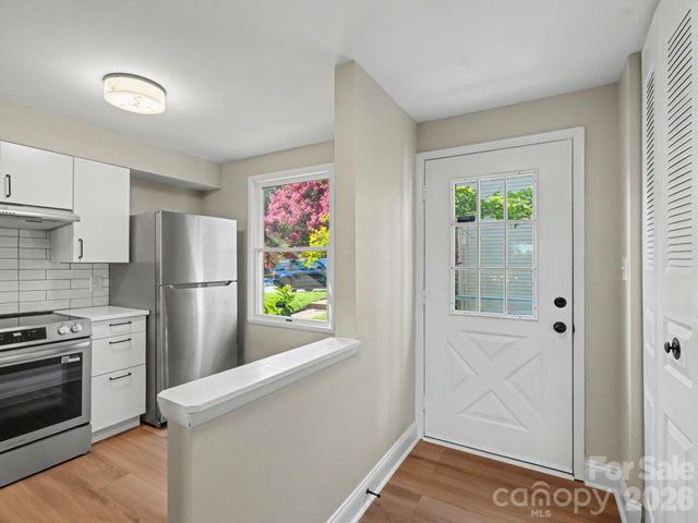 7321 Pebblestone Drive B, Charlotte, NC 28212