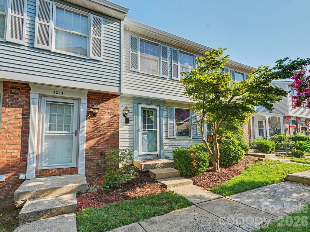 7321 Pebblestone Drive B, Charlotte, NC 28212