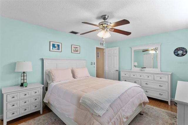 1849 YALE DRIVE, Clearwater, FL 33765