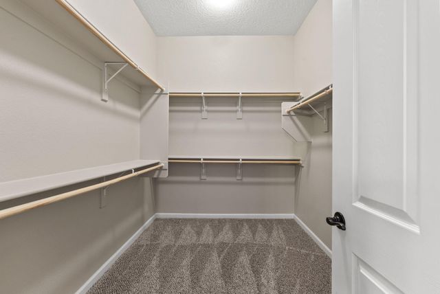 9243 DEL WEBB Lane NW, Albuquerque, NM 87120