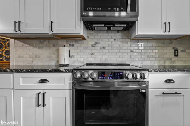 16933 Kensington Drive, Macomb Twp, MI 48044