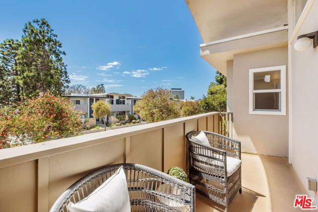 4754 La Villa Marina Unit D, Los Angeles, CA 90292