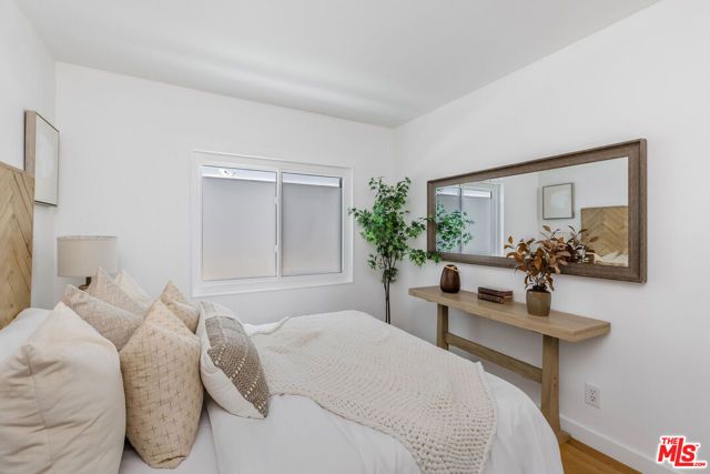 4754 La Villa Marina Unit D, Los Angeles, CA 90292