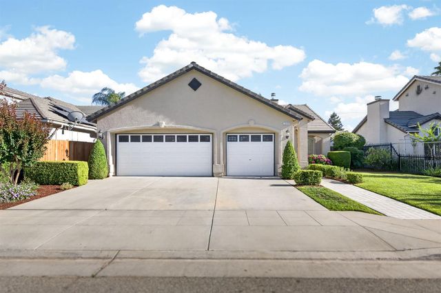 2839 E Brandywine, Fresno, CA 93720
