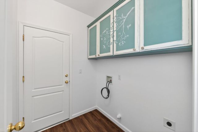 2839 E Brandywine, Fresno, CA 93720