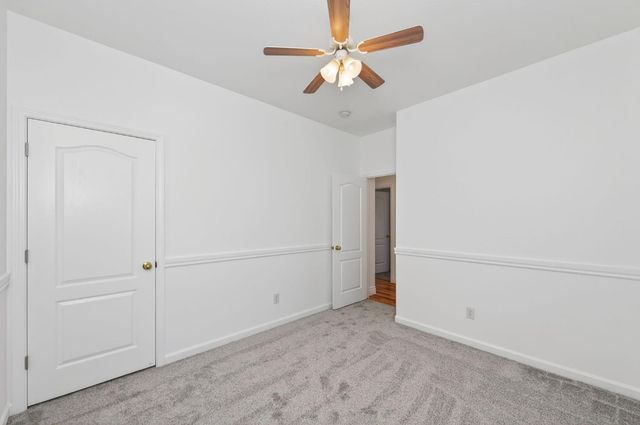 2839 E Brandywine, Fresno, CA 93720
