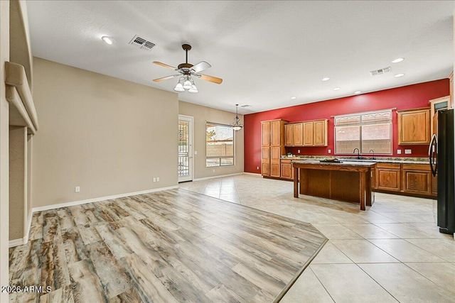 3005 W LANGUID Lane, Phoenix, AZ 85086