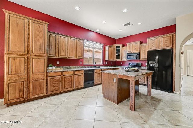 3005 W LANGUID Lane, Phoenix, AZ 85086