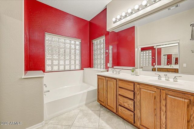 3005 W LANGUID Lane, Phoenix, AZ 85086