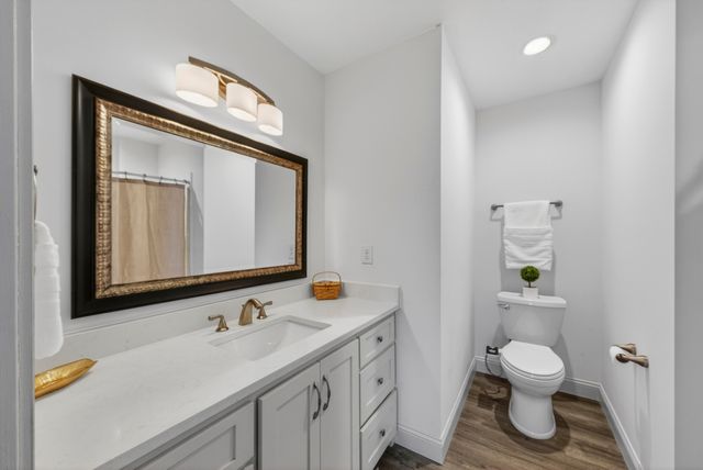 1723 W Avalon Circle, Charleston, SC 29407