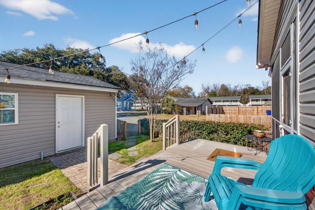 1723 W Avalon Circle, Charleston, SC 29407