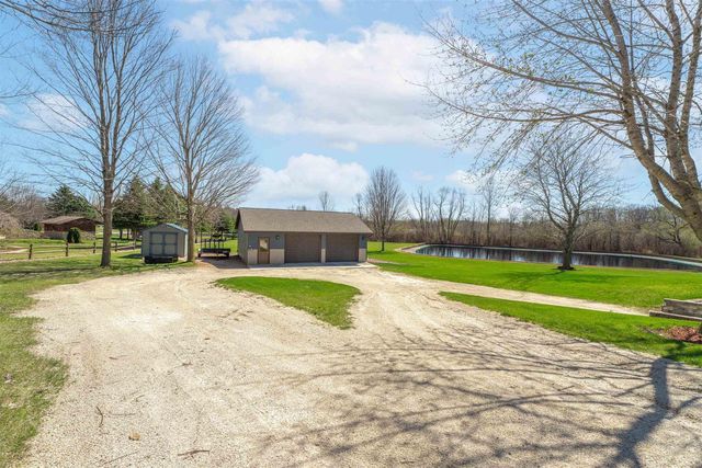 W3967 SHADY LANE, Chilton, WI 53014