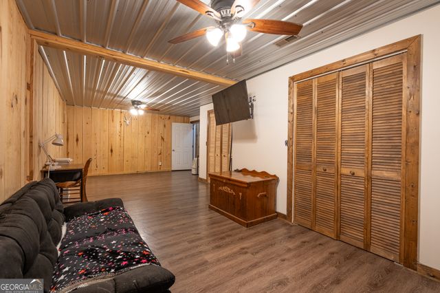 1572 Booze Mountain Road SE, Silver Creek, GA 30173