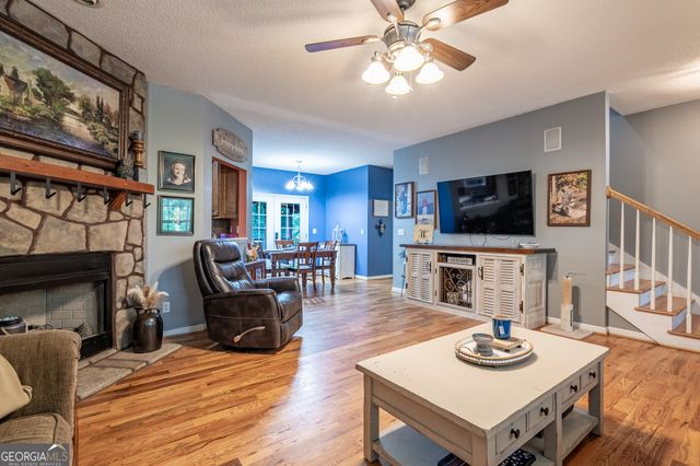 1572 Booze Mountain Road SE, Silver Creek, GA 30173