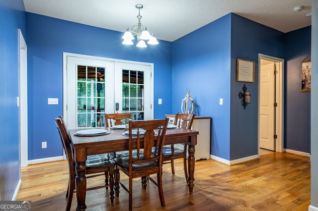 1572 Booze Mountain Road SE, Silver Creek, GA 30173