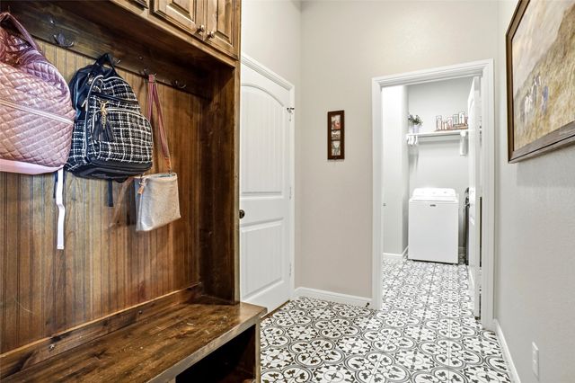 1027 Hope Court, Boyd, TX 76023