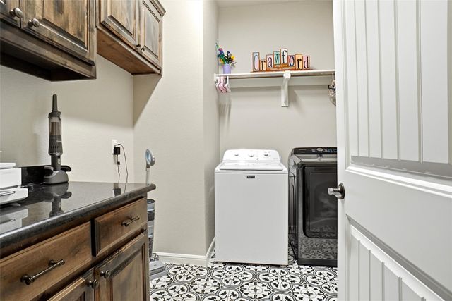 1027 Hope Court, Boyd, TX 76023