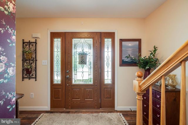 431 E AUGUSTA DR, Sinking Spring, PA 19608
