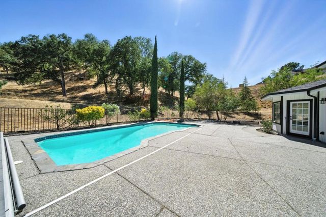 6650 Johnston Road, Pleasanton, CA 94588