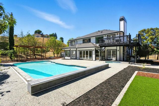 6650 Johnston Road, Pleasanton, CA 94588