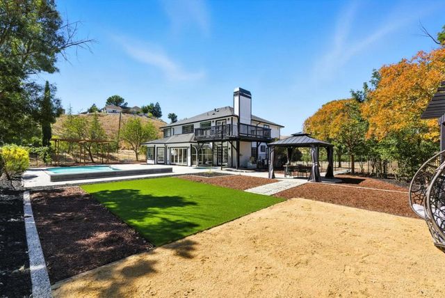 6650 Johnston Road, Pleasanton, CA 94588