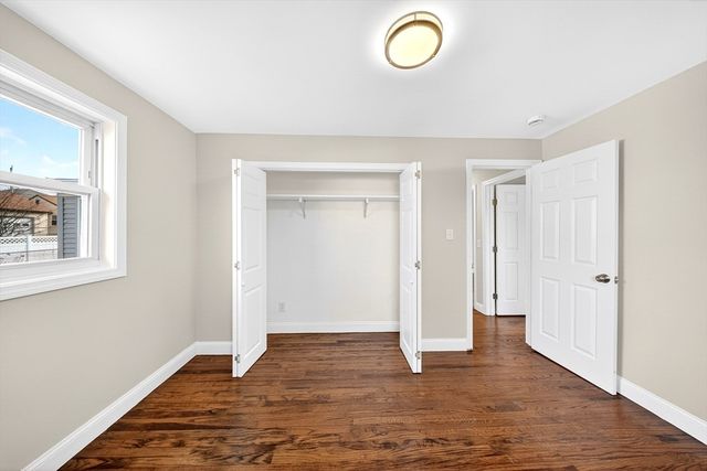 40 Duncan St, Fall River, MA 02721