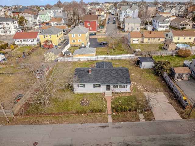 40 Duncan St, Fall River, MA 02721