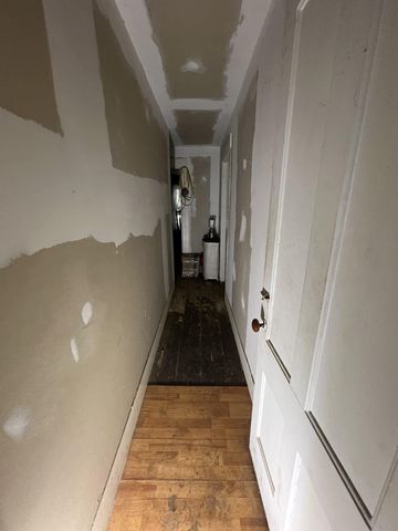 502 Manchester Street, Manchester, NH 03103