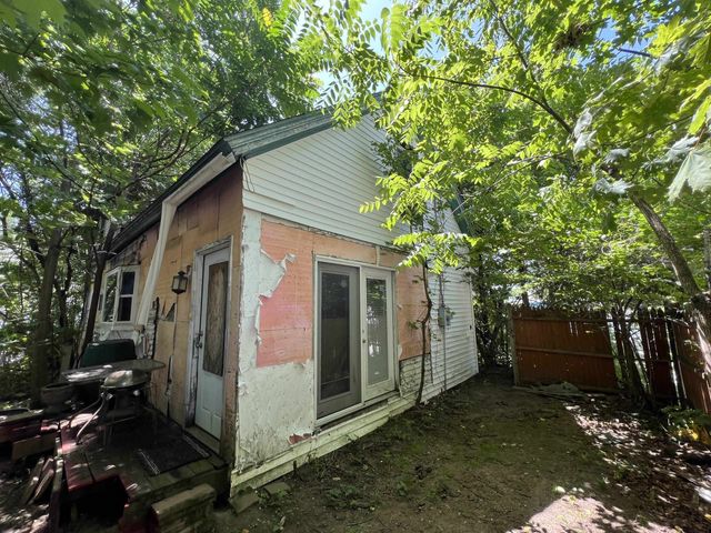502 Manchester Street, Manchester, NH 03103