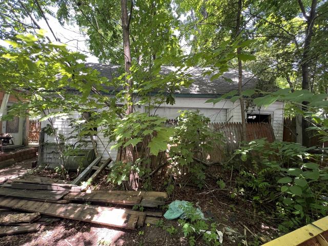 502 Manchester Street, Manchester, NH 03103