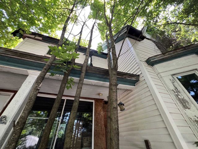 502 Manchester Street, Manchester, NH 03103