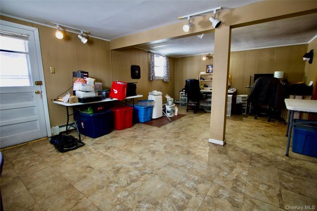 182 Downing Road, Pleasant Valley, NY 12569