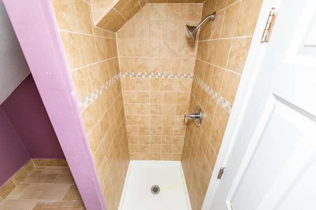 2411 Madison Street NE, Minneapolis, MN 55418